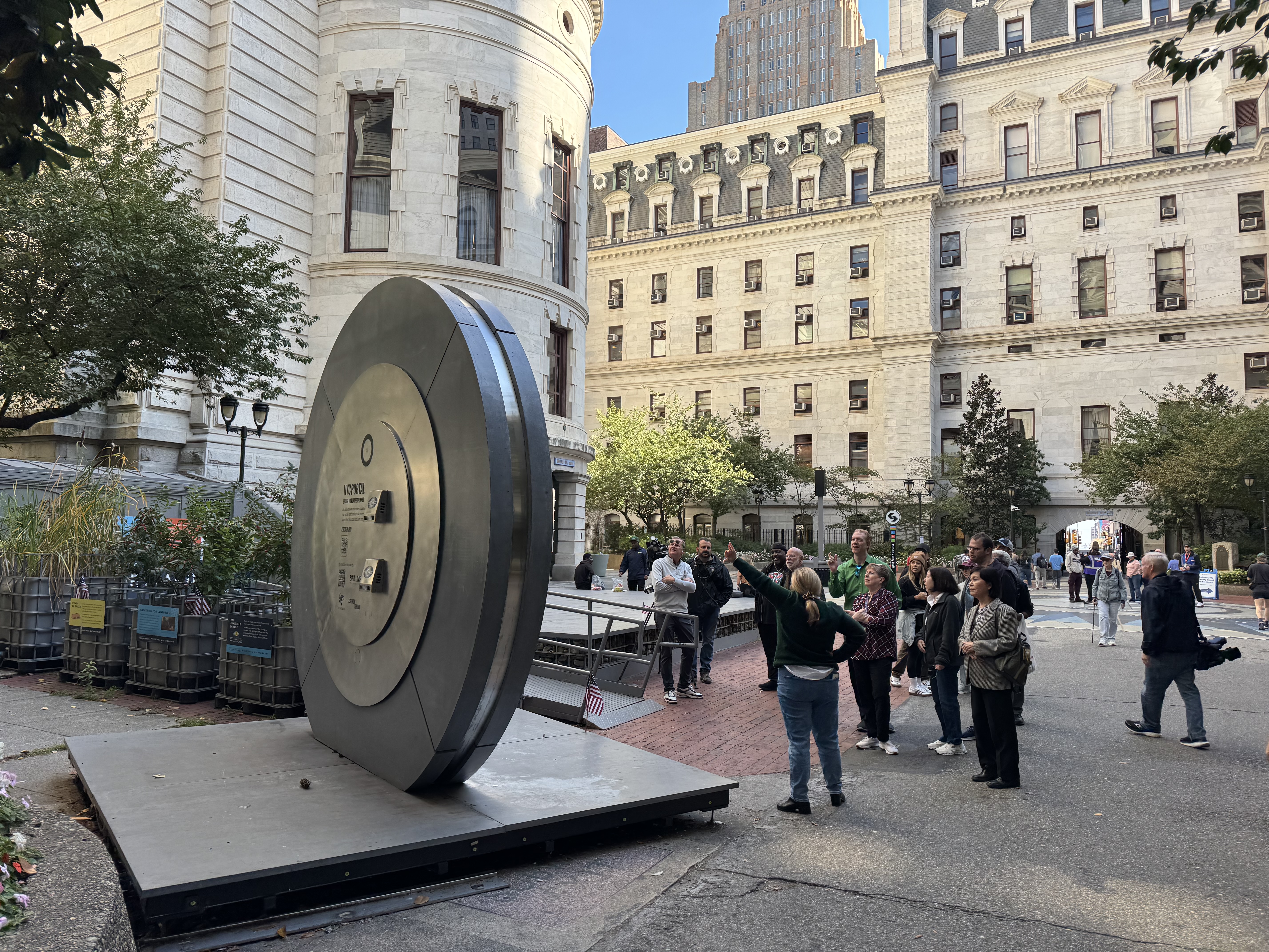 Philadelphia Portal to remain in City Hall courtyard after receiving funding from 'generous patron' — Radnor Government news