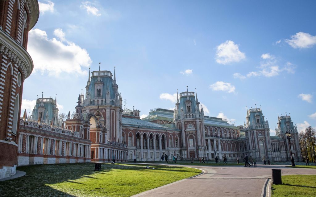 US Embassy warns of credible 'mass casualty' threat at popular Moscow tourist attraction — Radnor Arts news